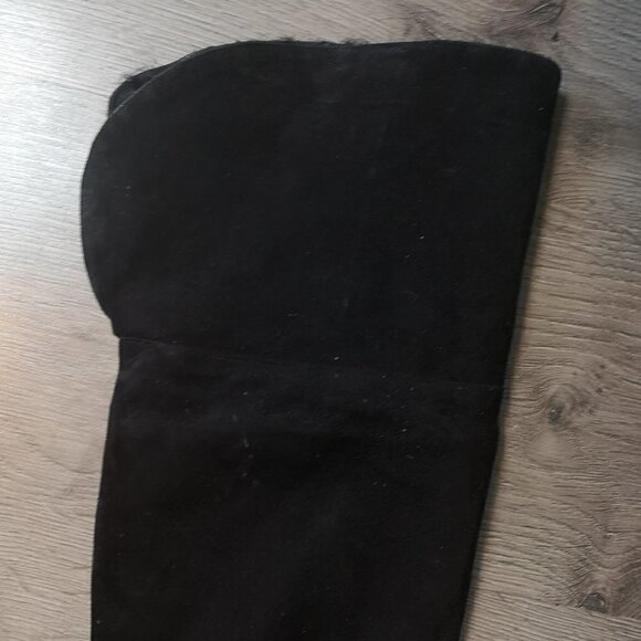 Y2K Vintage BLACK Knee-high Suede Shearling leather Boots  - TheStyleMinr.com - Picture 11 of 16